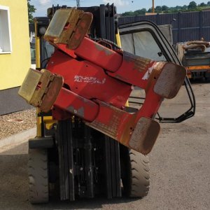 foto forklift diesel load 3.5t/4.6m +2.5t clamps roll paper possible
